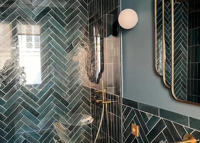 Appartement Chic A La Parisienne, - Marais *